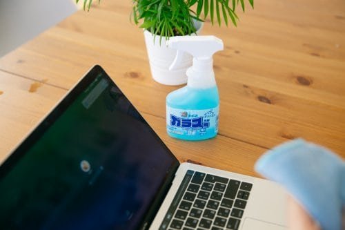 How To Clean Monitor Screen